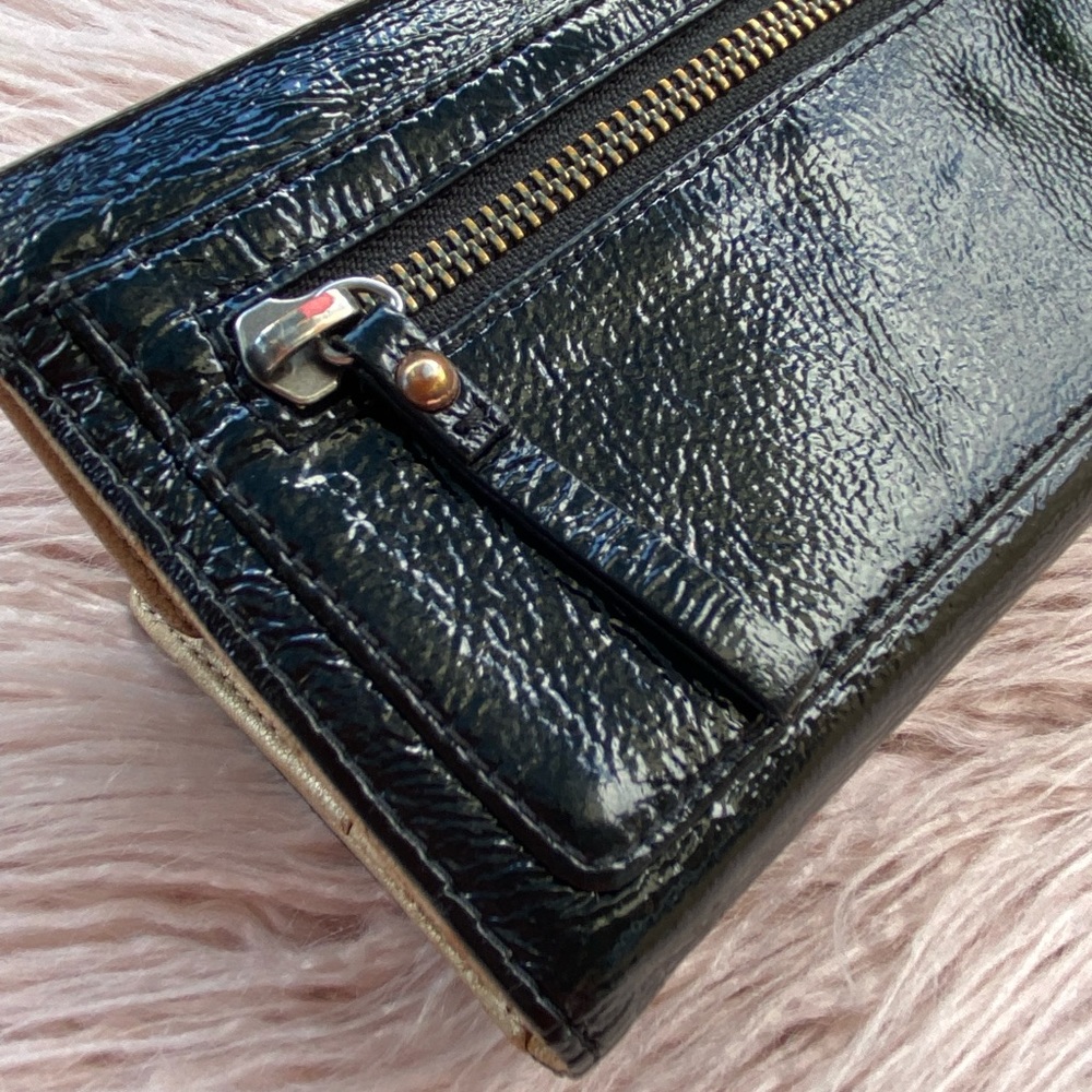 Mimco black rose gold turn lock leather wallet - Picture 8 of 11